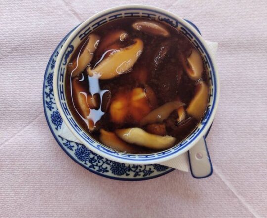 108. PRAWN SOUP - Σούπα με γαρίδες και μαύρα μανιτάρια