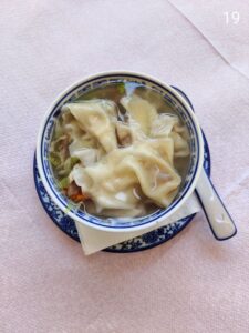 19. Σούπα wonton